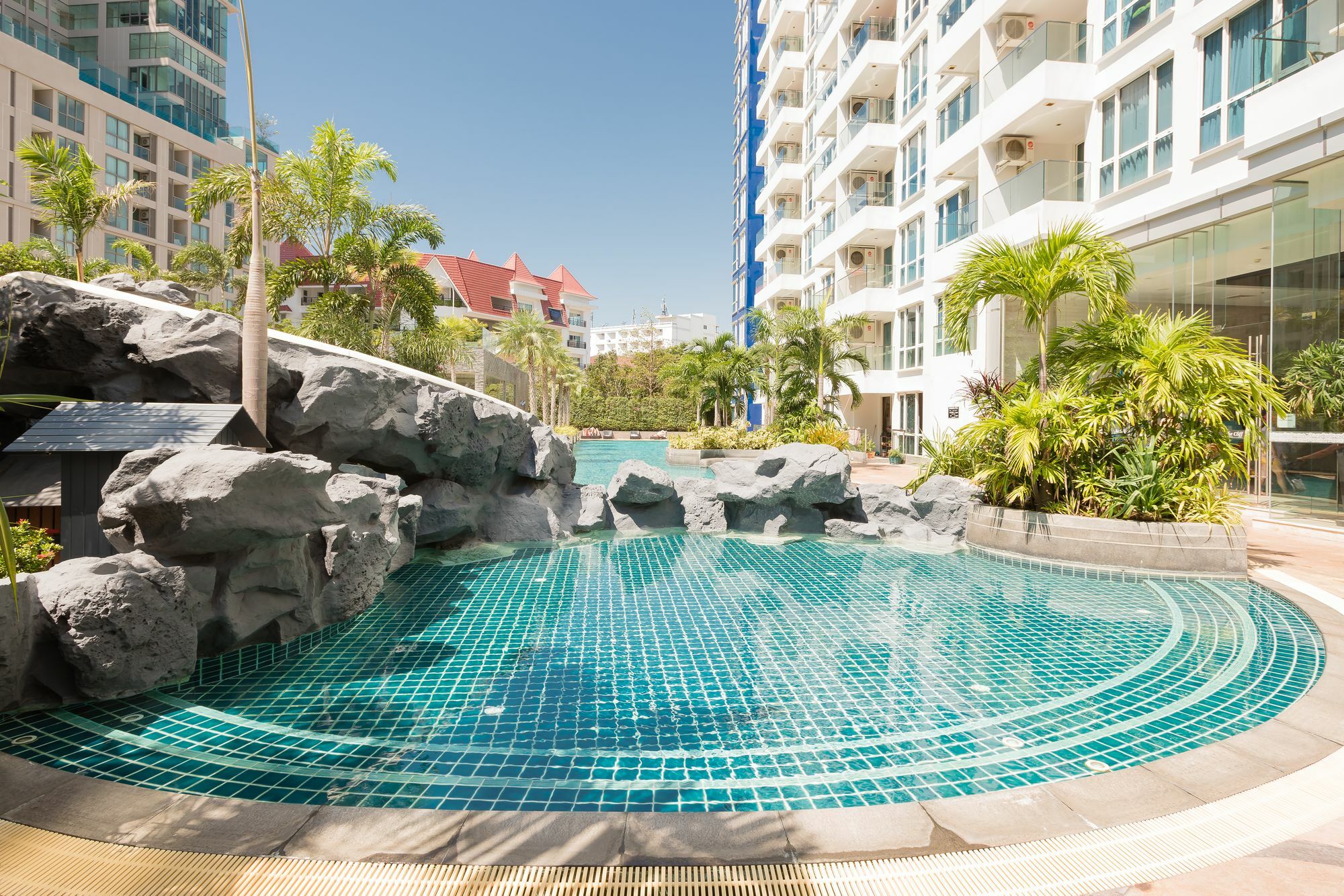 The Cliff Condominium Pattaya Eksteriør bilde
